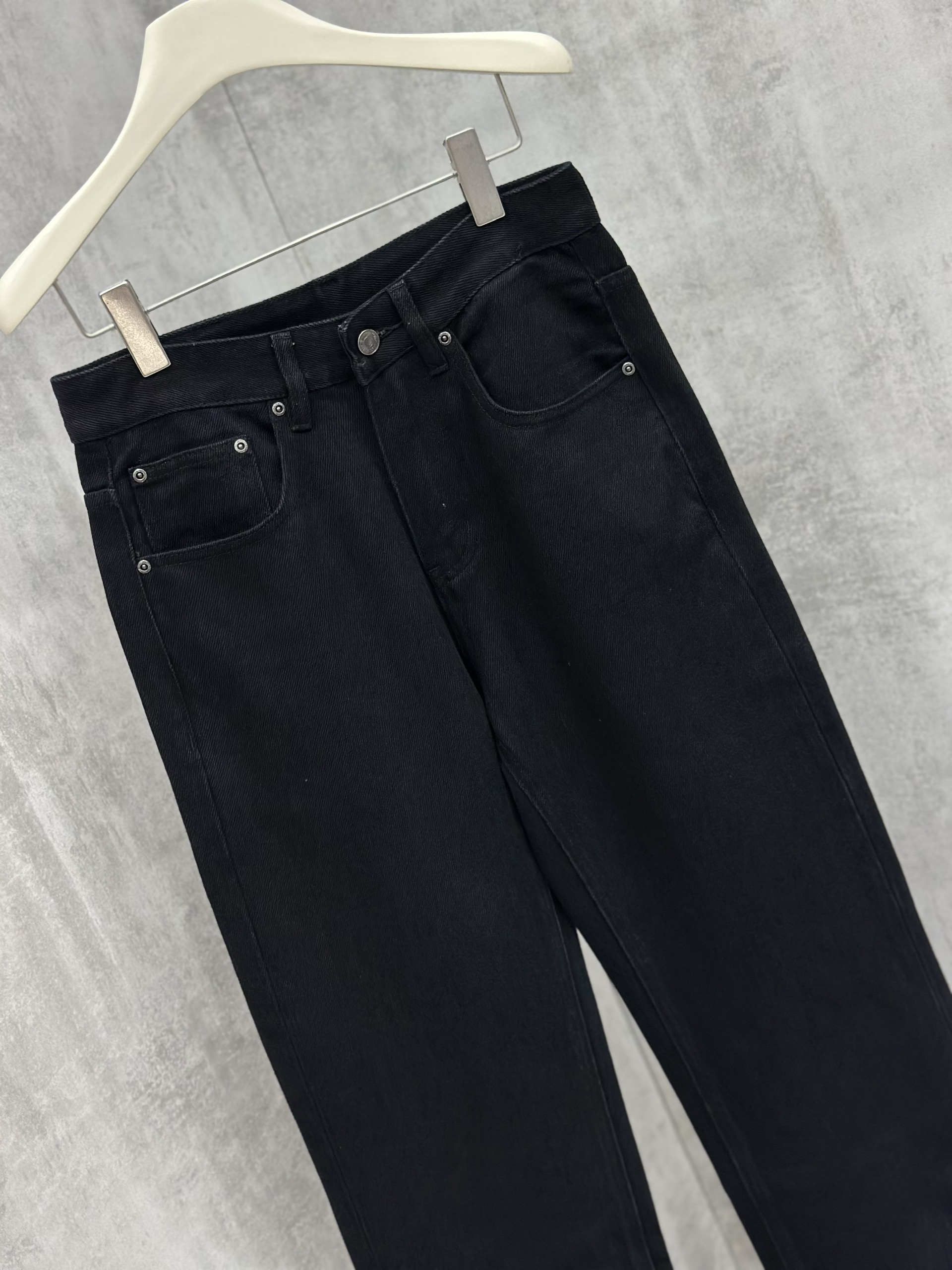 Quần Bò Dài 8785 Đen Xuông - Ảnh 3