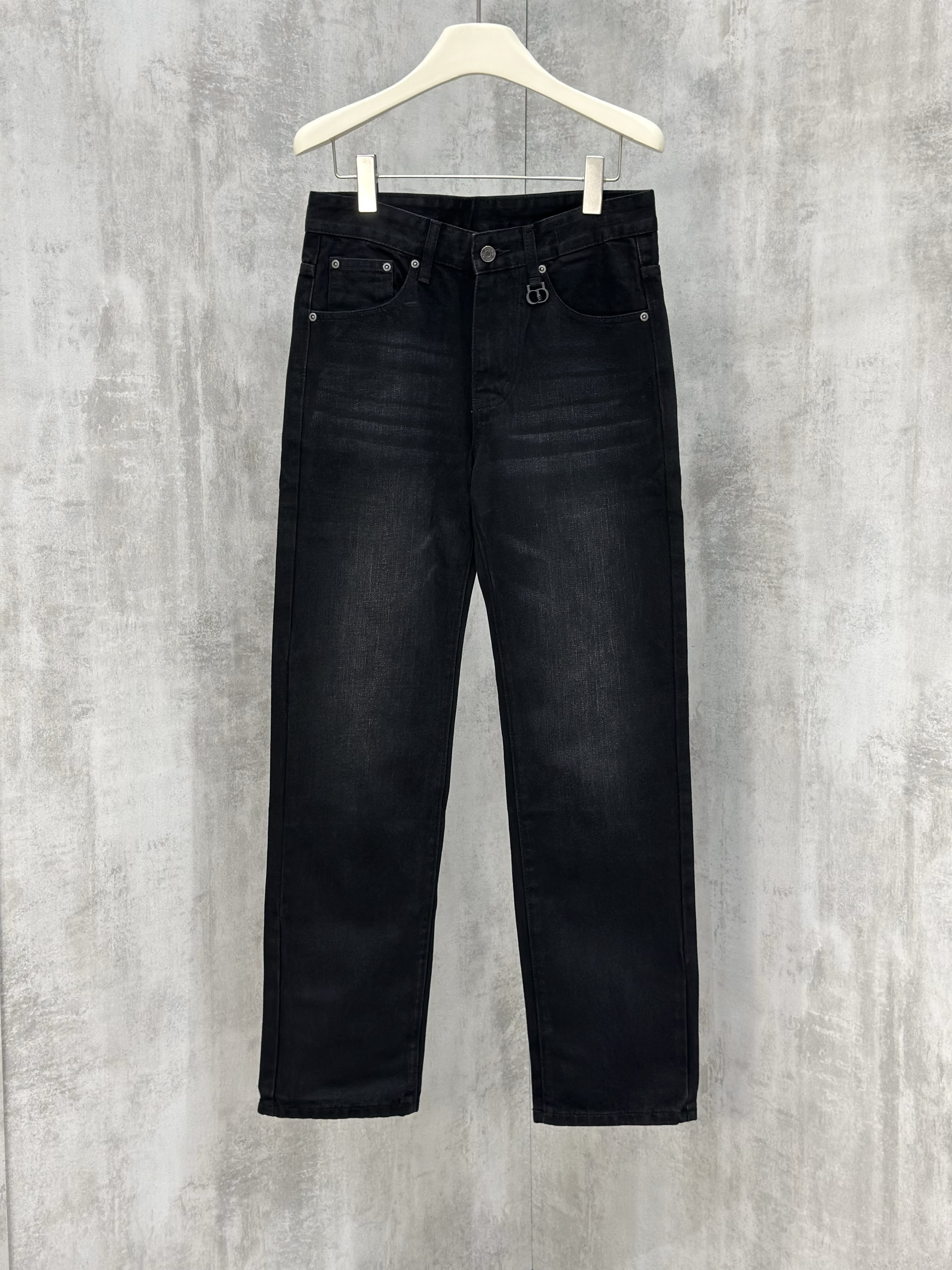 Quần Bò Dài 8603 Xám Đen Xuông
